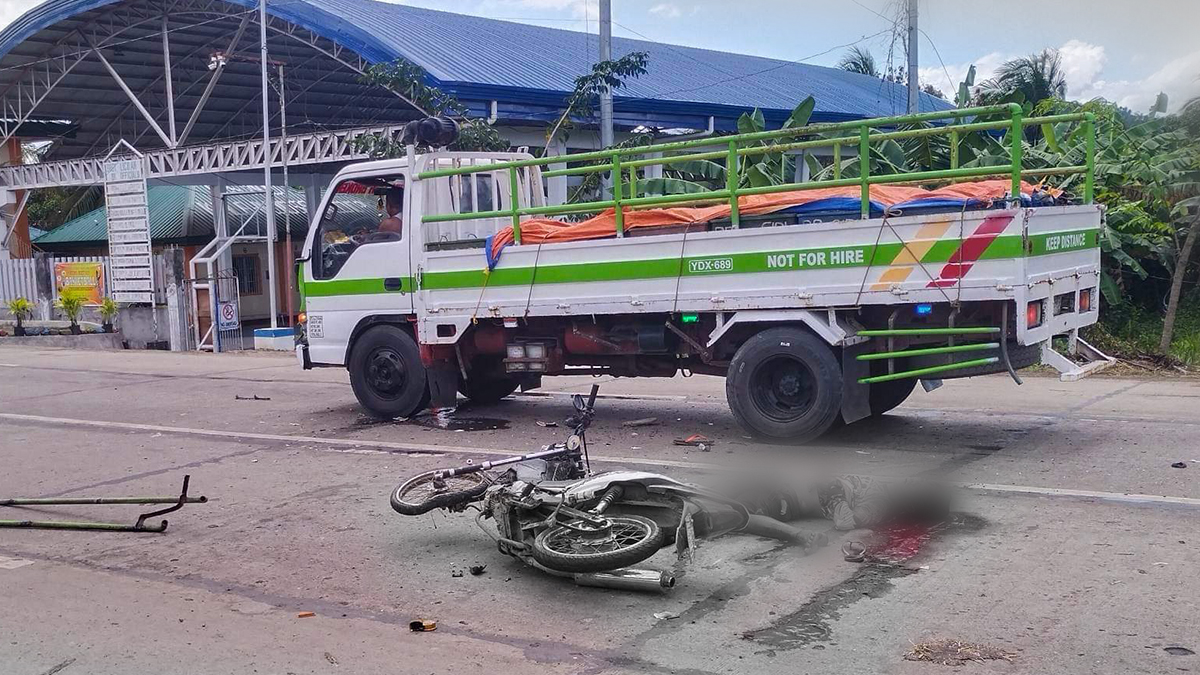 Body of the victim after a fatal clash with a truck. | Photo by Barotac Nuevo Municipal Police Station.